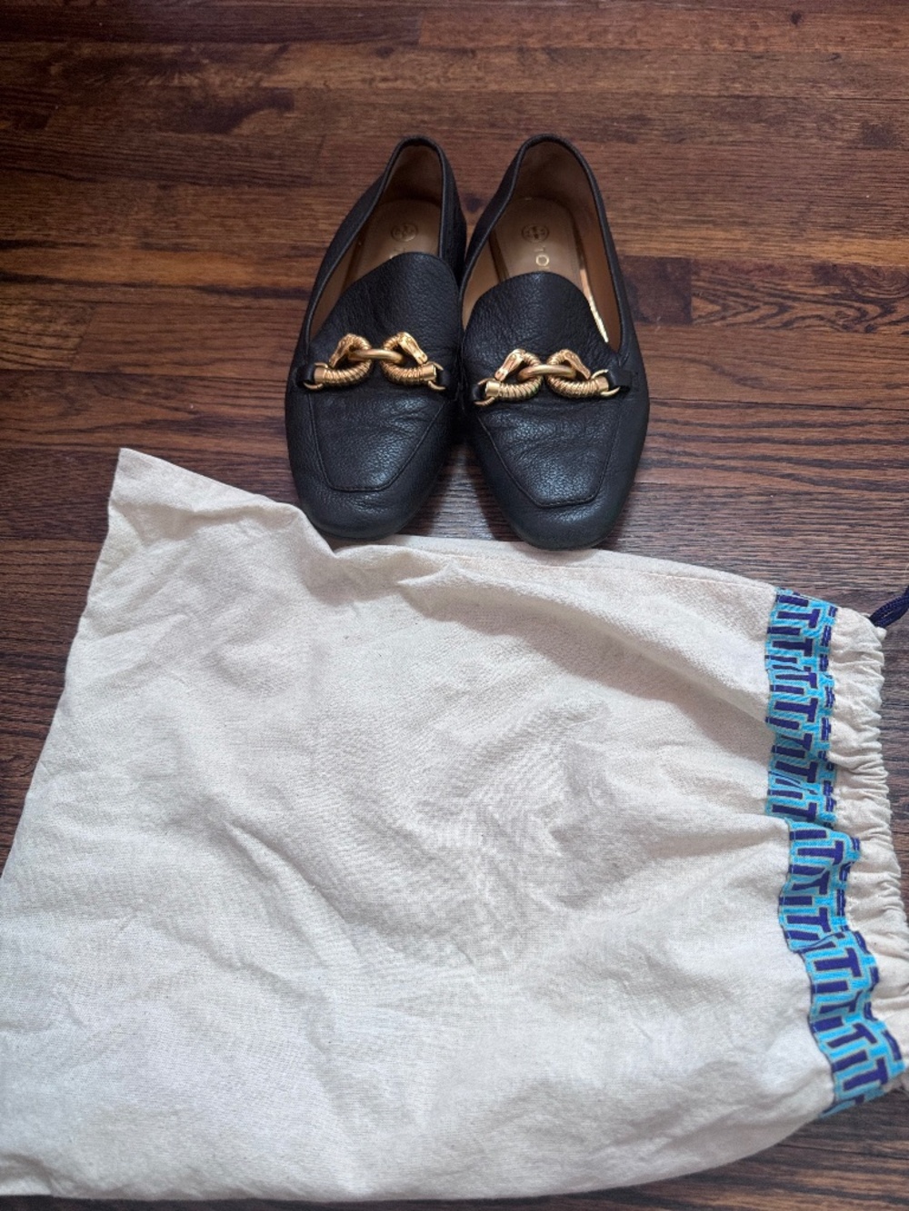 Authentic Tory Burch flats 7 Size 7
